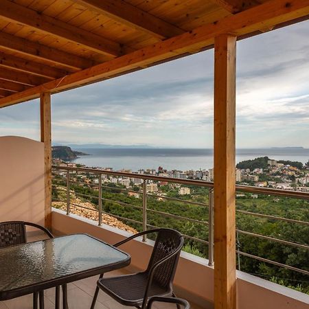 Villa Rondo Himare Exterior photo
